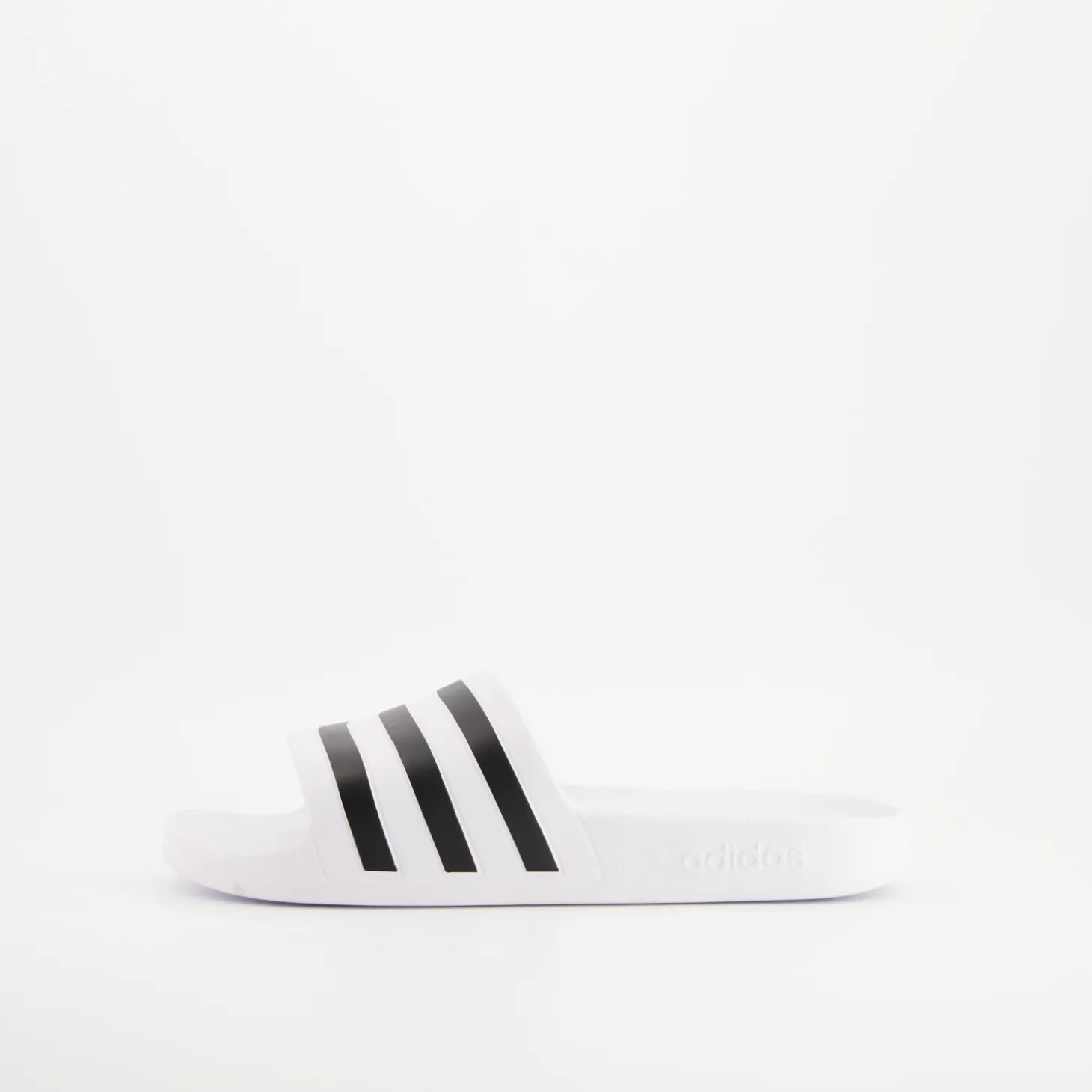 ADILETTE AQUA