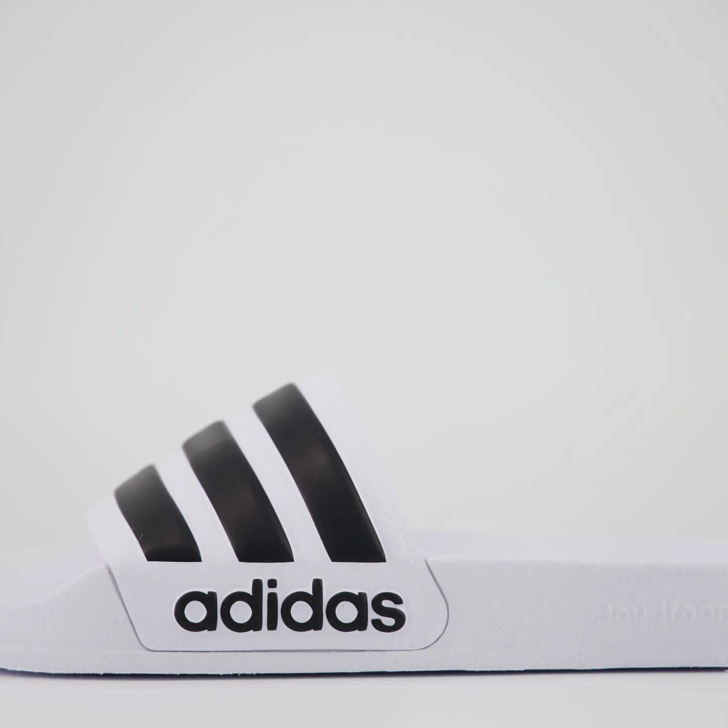ADILETTE SHOWER