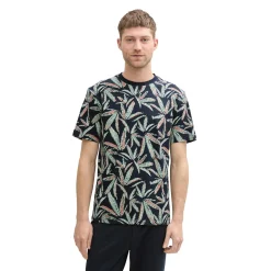 Allover printed t-shirt