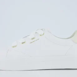 Avona