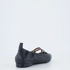 Ballerinas