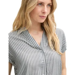 Blouse striped shortsleeve