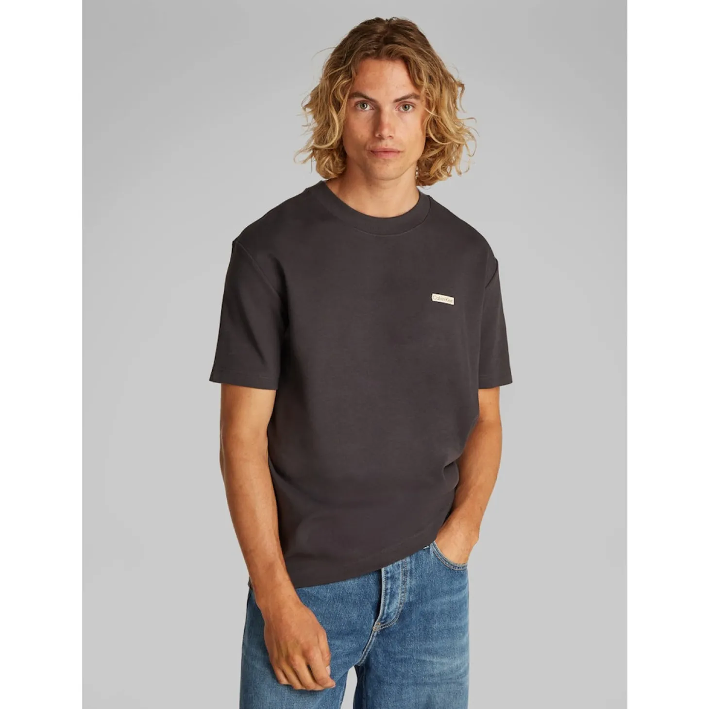 CALVIN KLEIN LABEL TEE