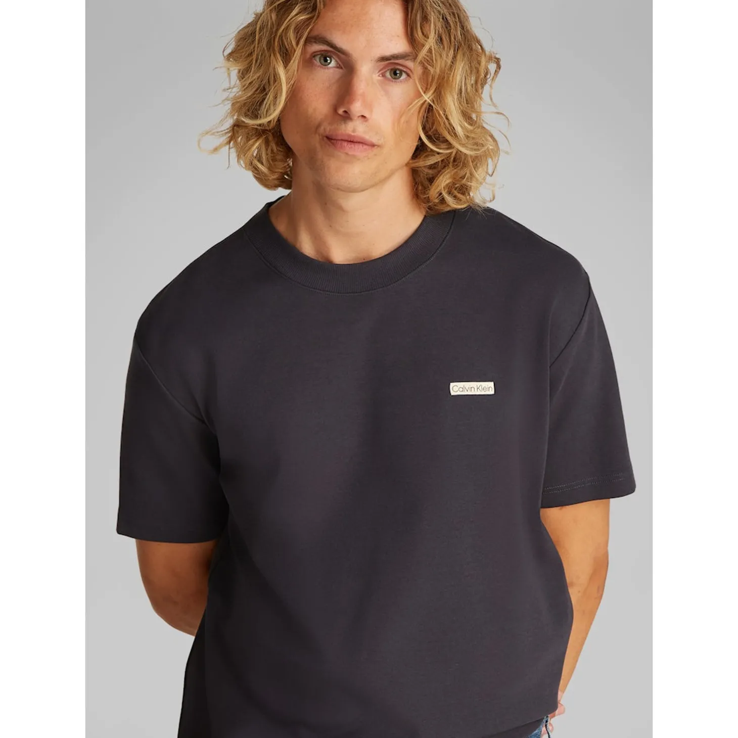 CALVIN KLEIN LABEL TEE