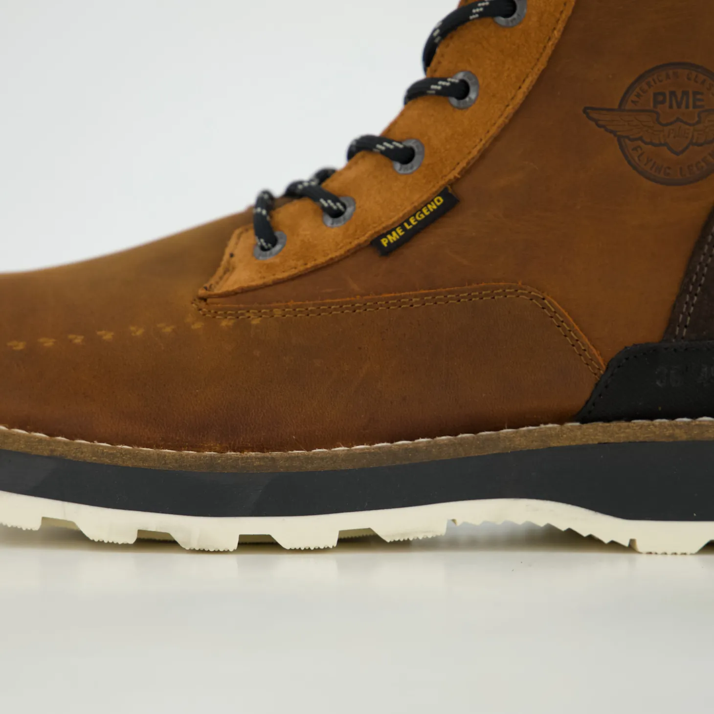 Cargo boot