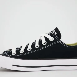 CHUCK TAYLOR ALL STAR