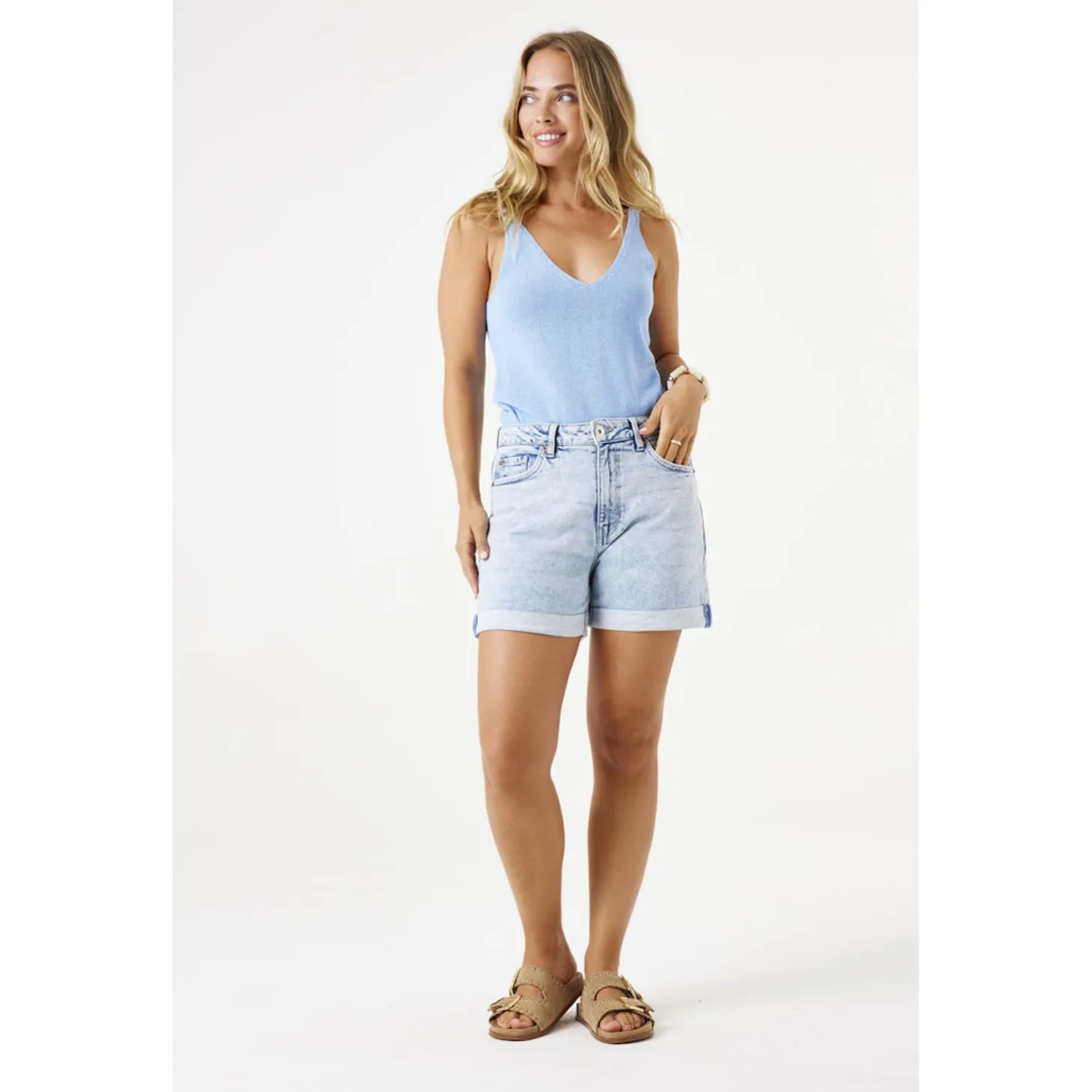 288 col.6936_Isabella short