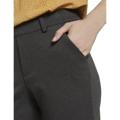 Constructed knitted pants