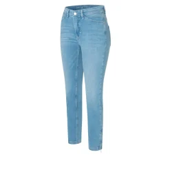 DREAM CHIC