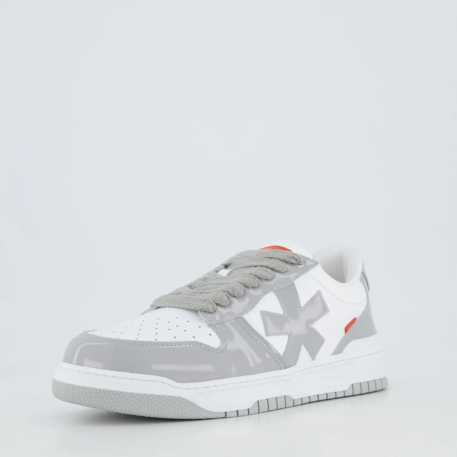 DREW - PATENT GREY / WHITE Lea