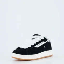 E20