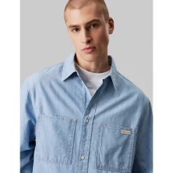 EASY CHAMBRAY SHIRT