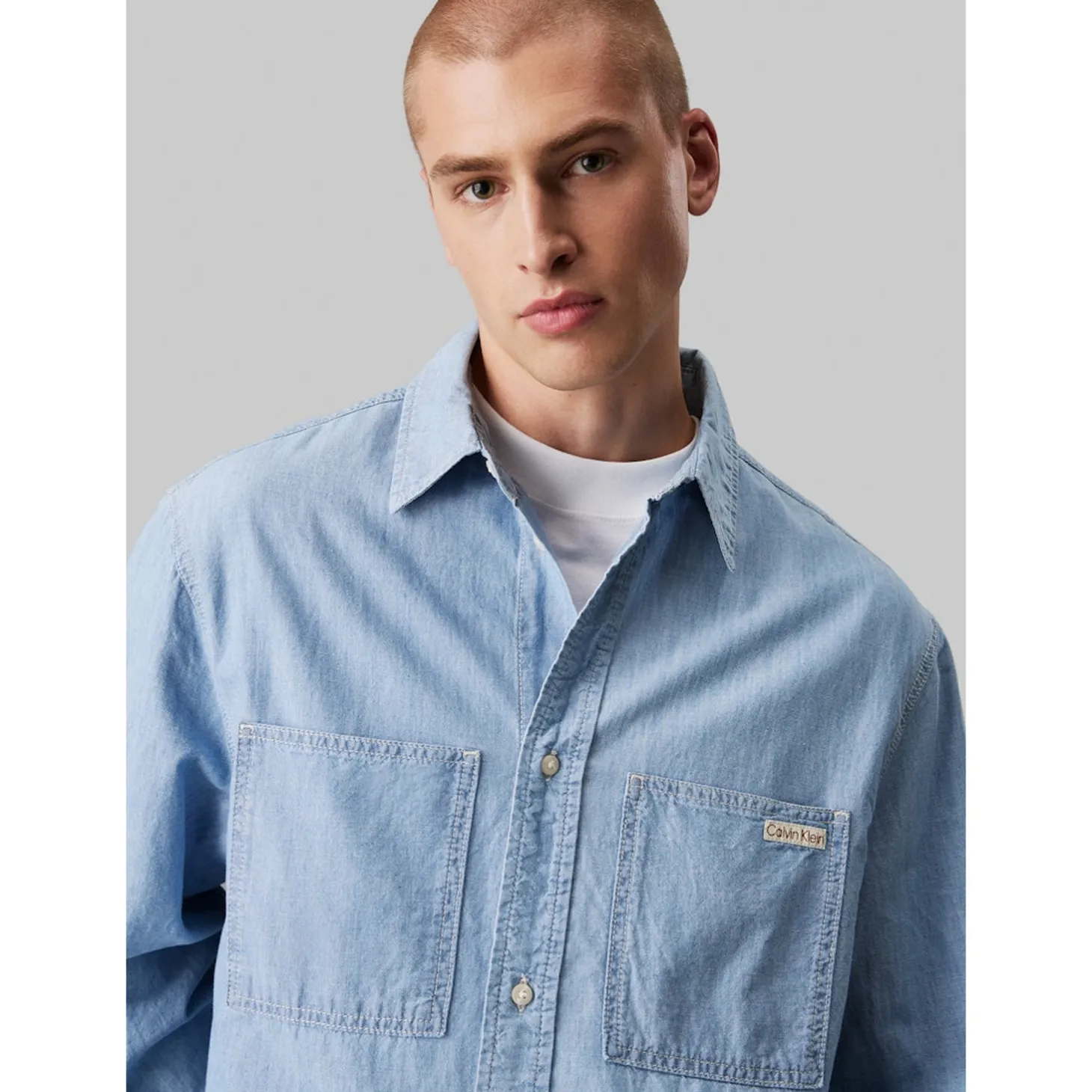 EASY CHAMBRAY SHIRT
