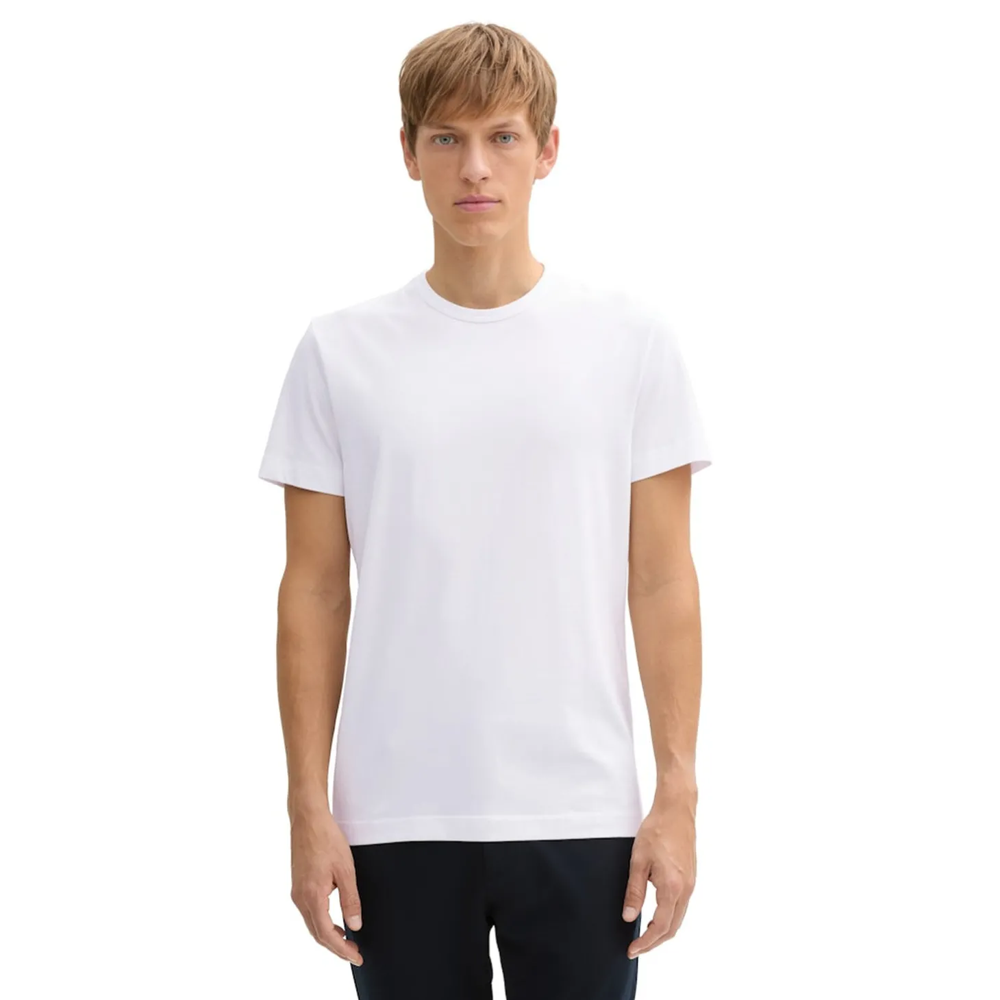 Fitted smart basic t-shirt