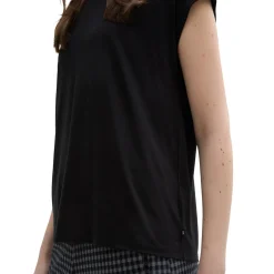 Fluent basic tee