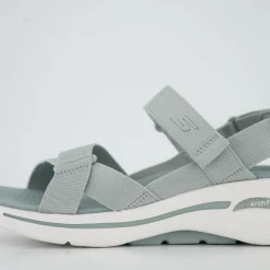 GO WALK ARCH FIT SANDAL-ATTRA
