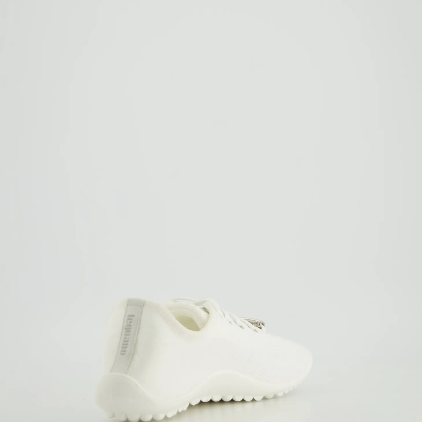 Go:White