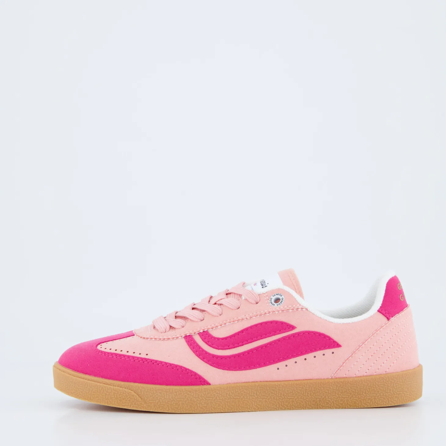 G-Volley One Colour World