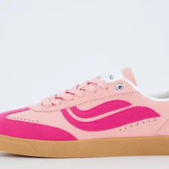 G-Volley One Colour World