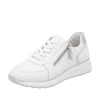 Halbschuhe