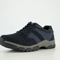 Halbschuhe