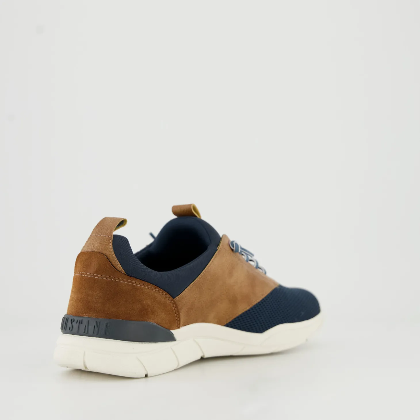 Halbschuhe