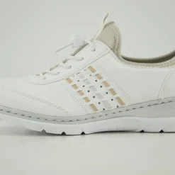 Halbschuhe