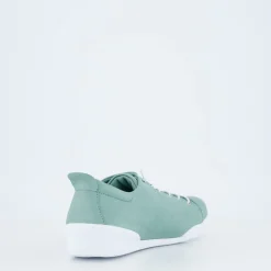 Halbschuhe