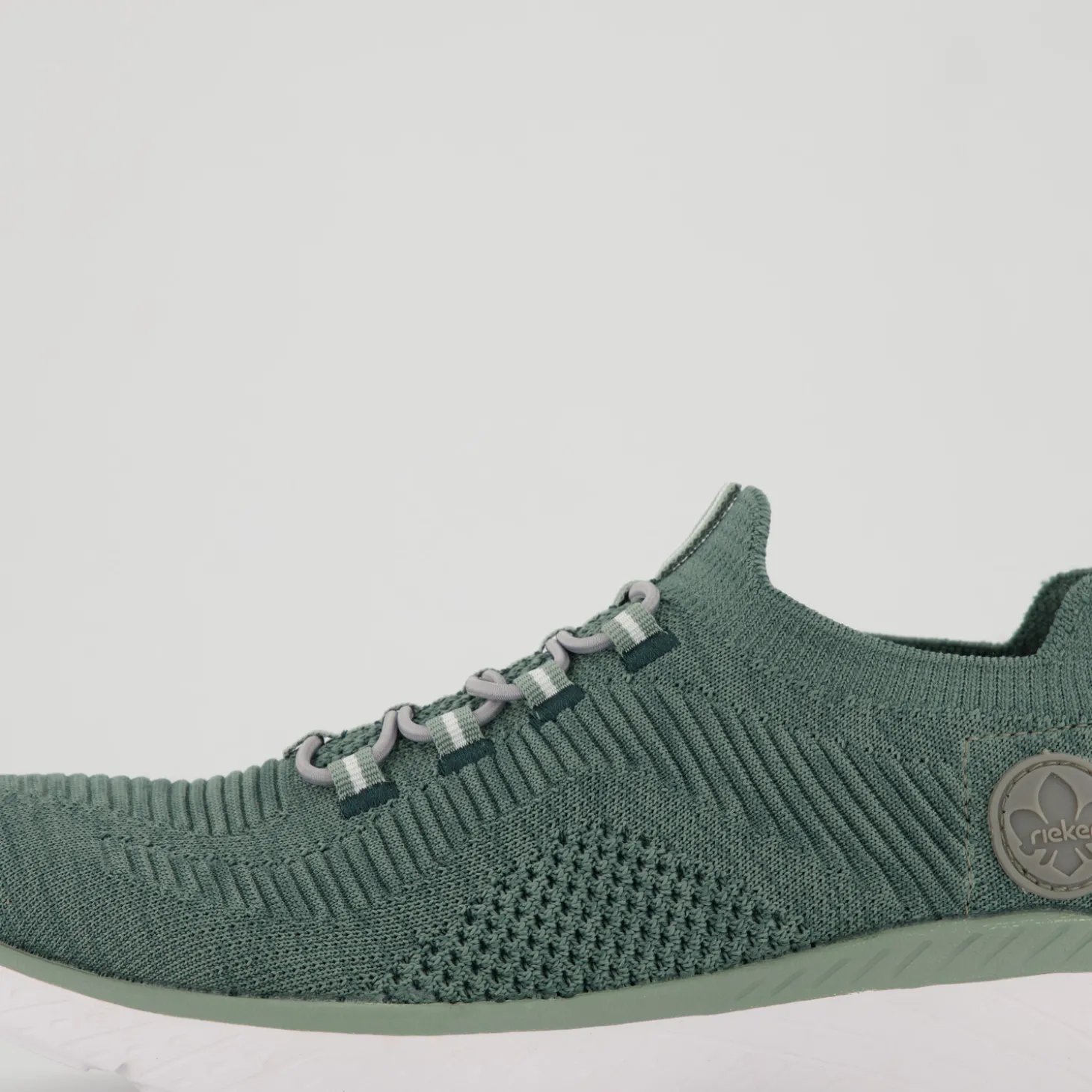 Halbschuhe