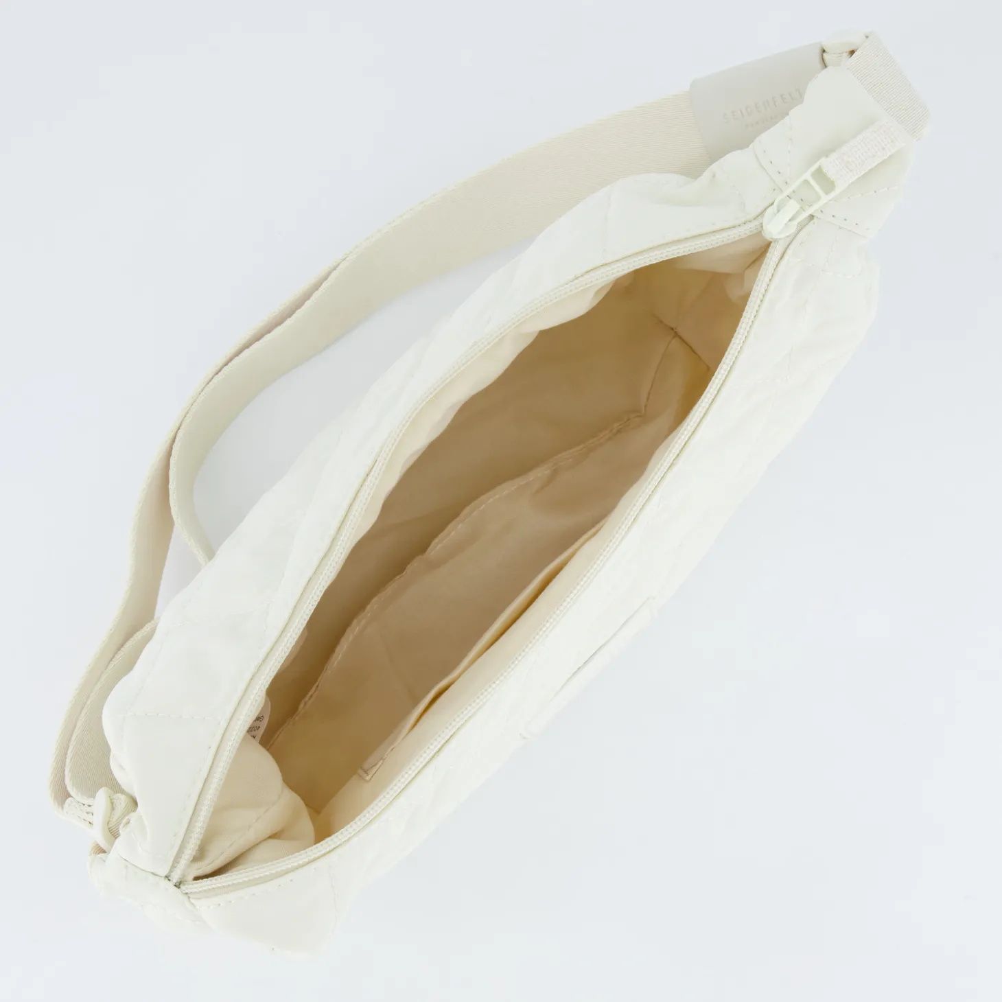 Hetta Halfmoon Bag