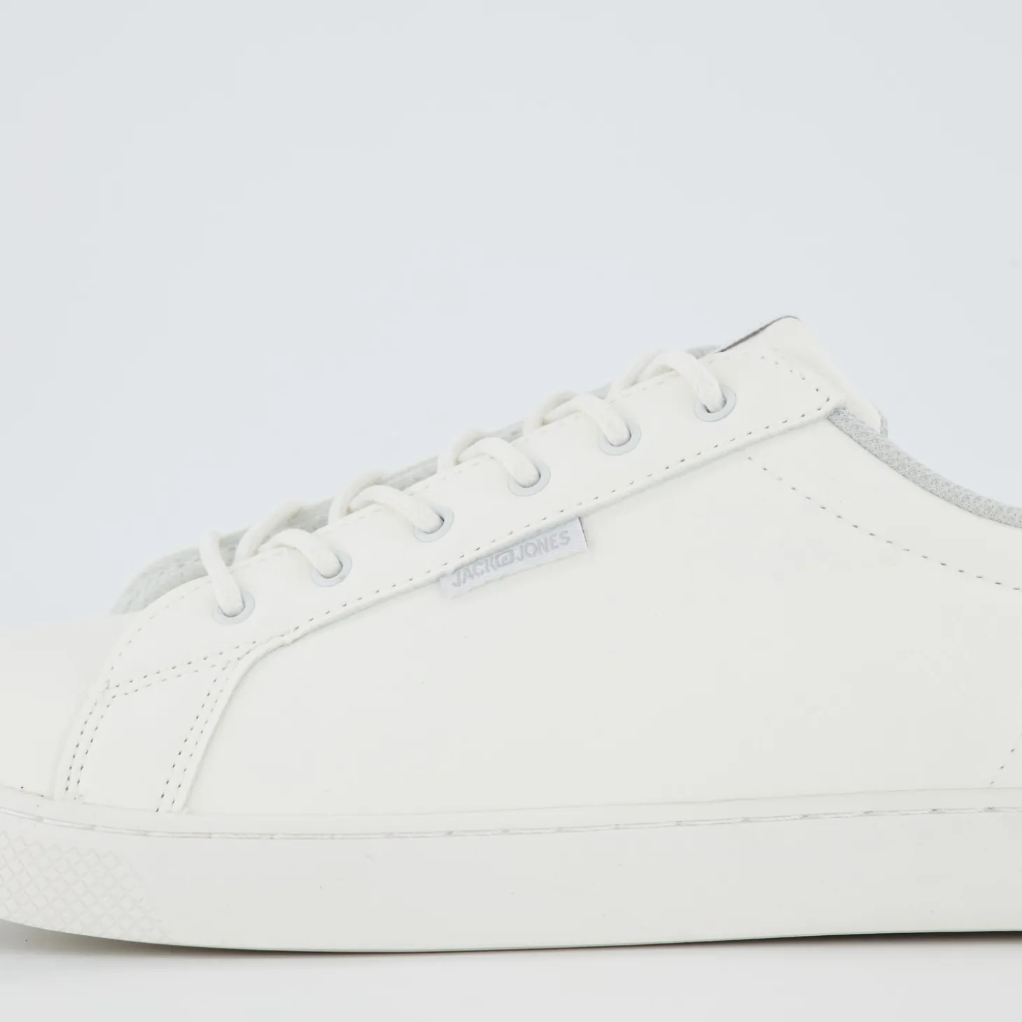 JFWTRENT BRIGHT WHITE 19 NOOS