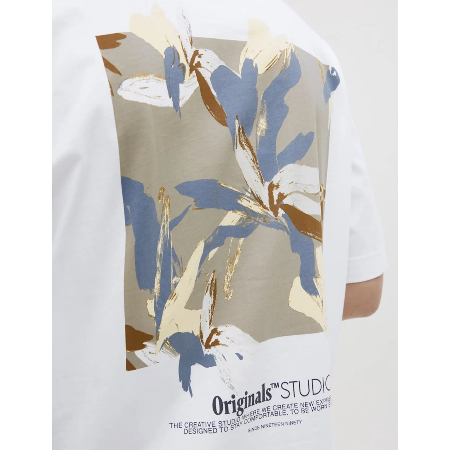 JORVARENNA PAINTED BACK TEE SS
