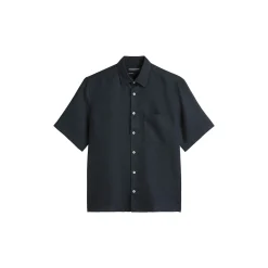 Kent collar, short sleeves, on