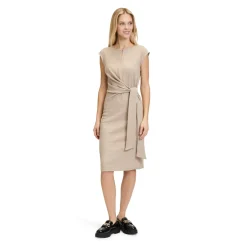 Kleid Kurz 1/2 Arm