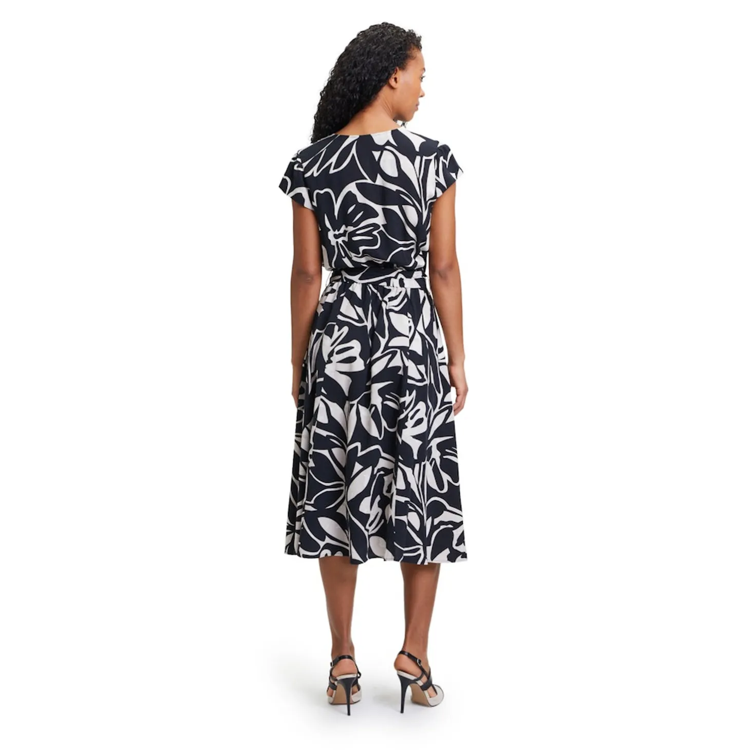 Kleid Lang 1/2 Arm