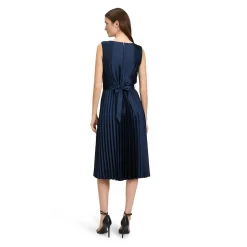 Kleid Lang ohne Arm