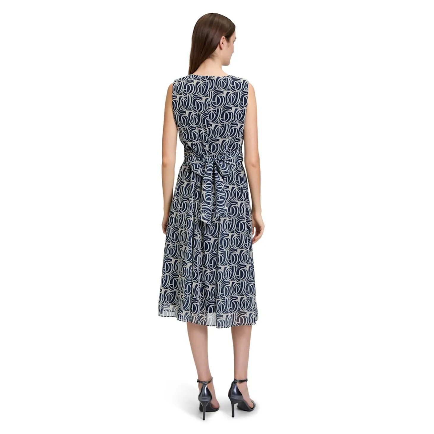 Kleid Lang ohne Arm