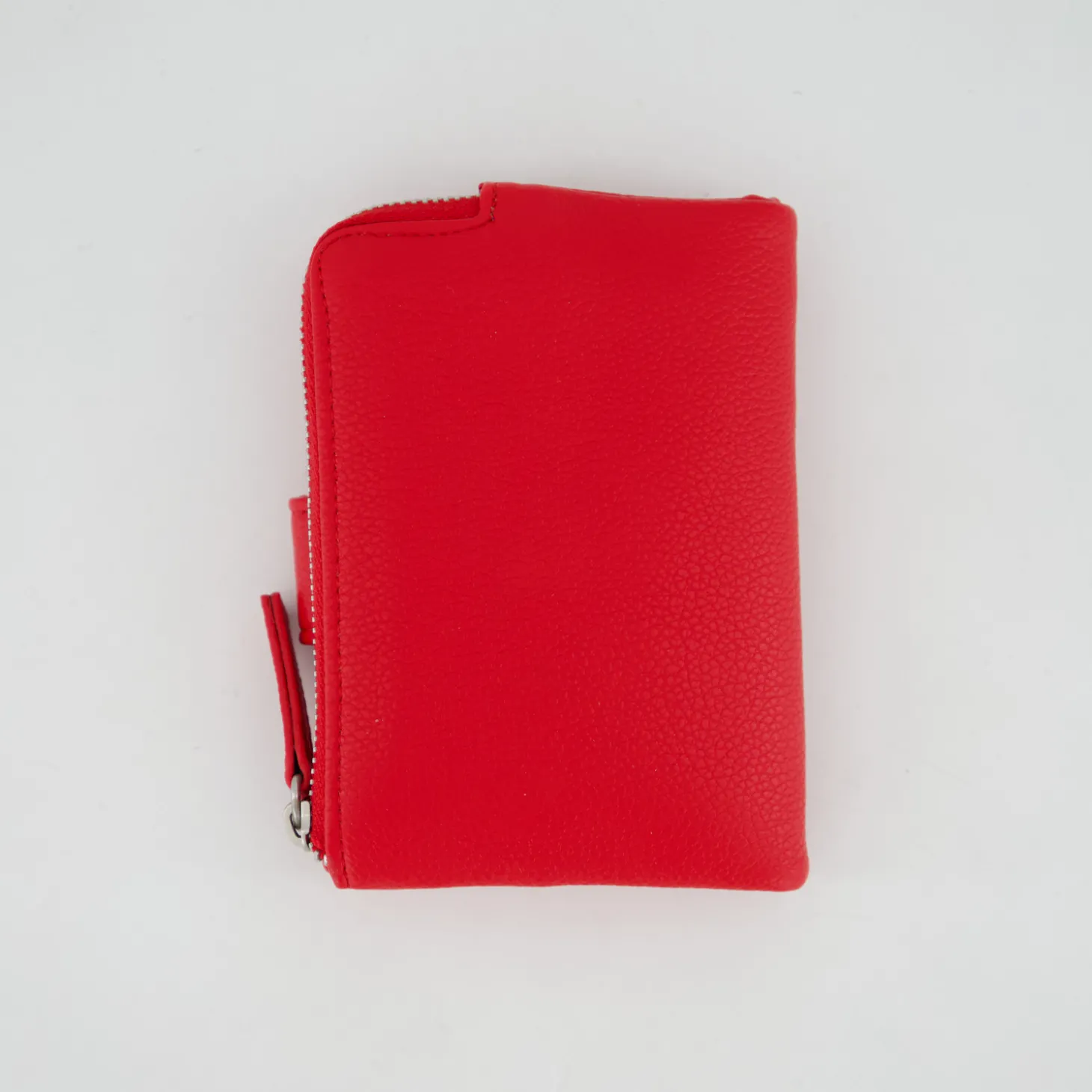 M. WALLET