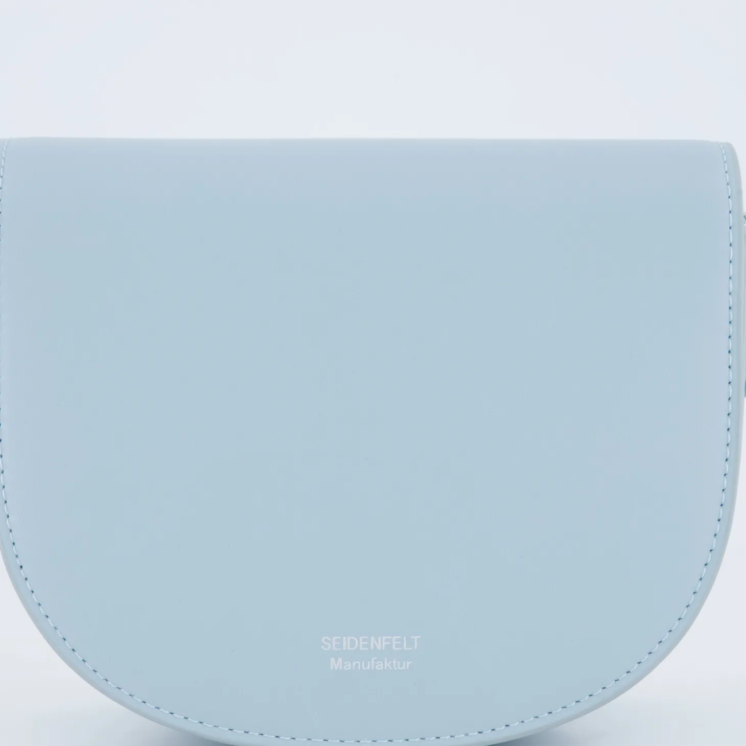 Melbu Saddle
