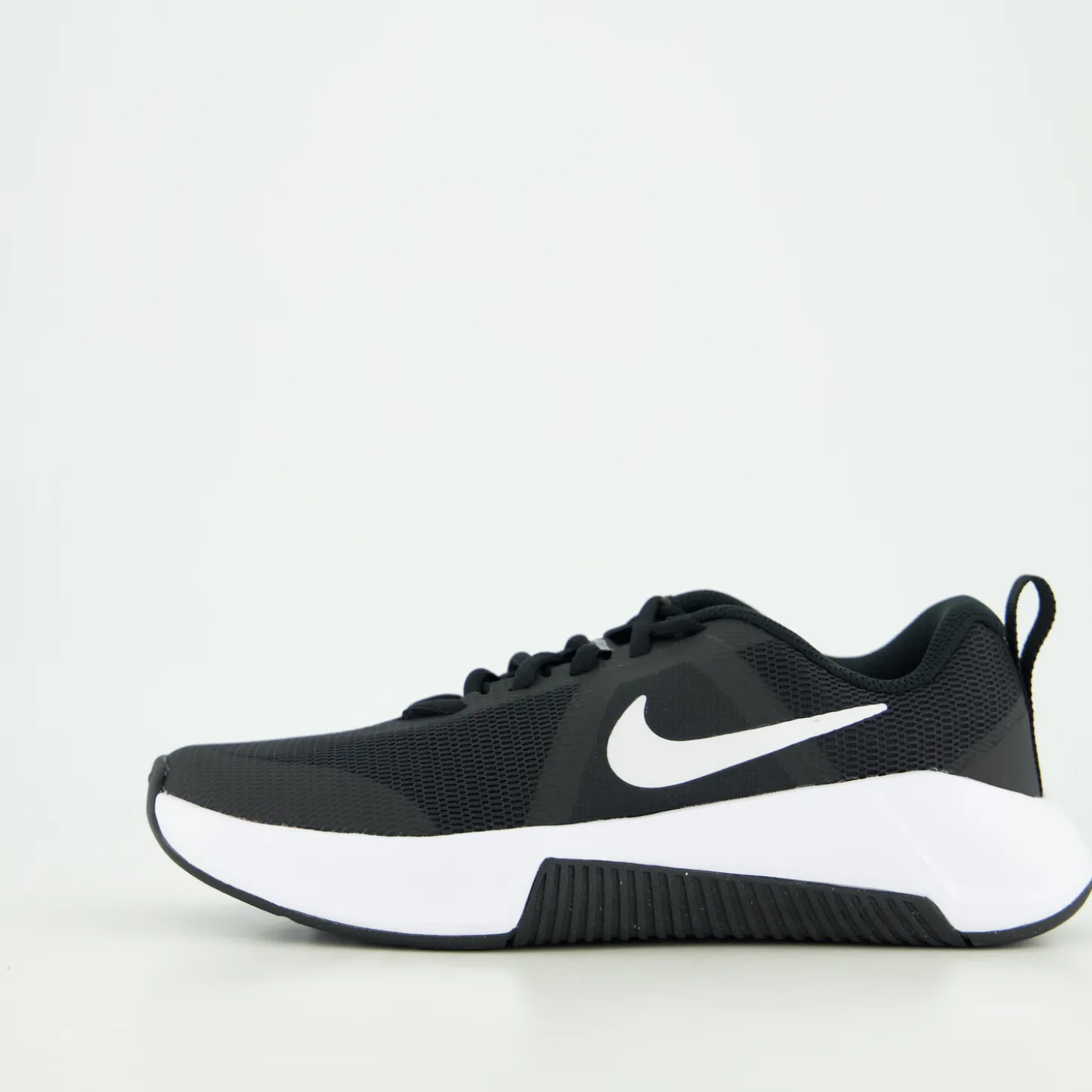 Nike MC Trainer 3 Women"s Work