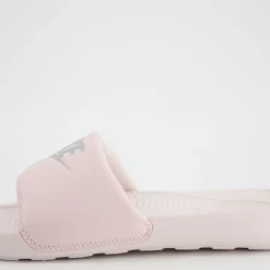 NIKE VICTORI ONE WOMEN-S SLIDE