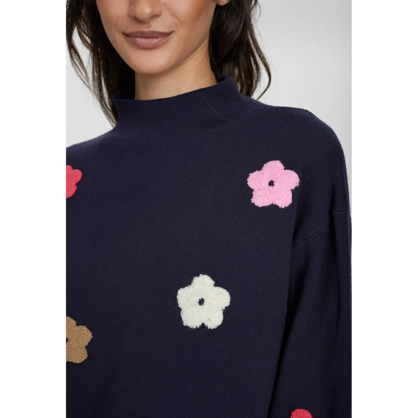 NUFLOW PULLOVER