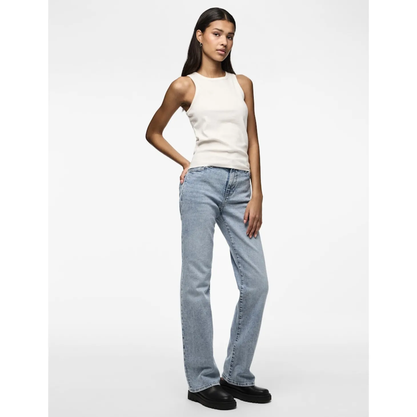 PCKELLY MW STRAIGHT JEANS LB30