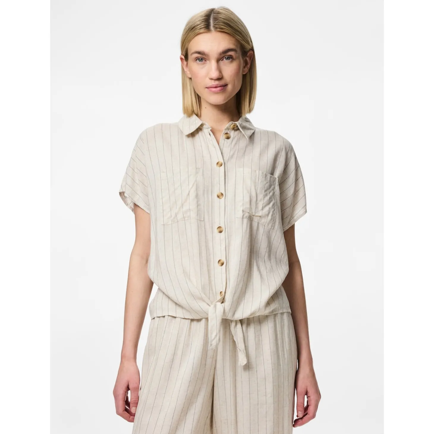 PCPIA SS TIE SHIRT WVN NOOS