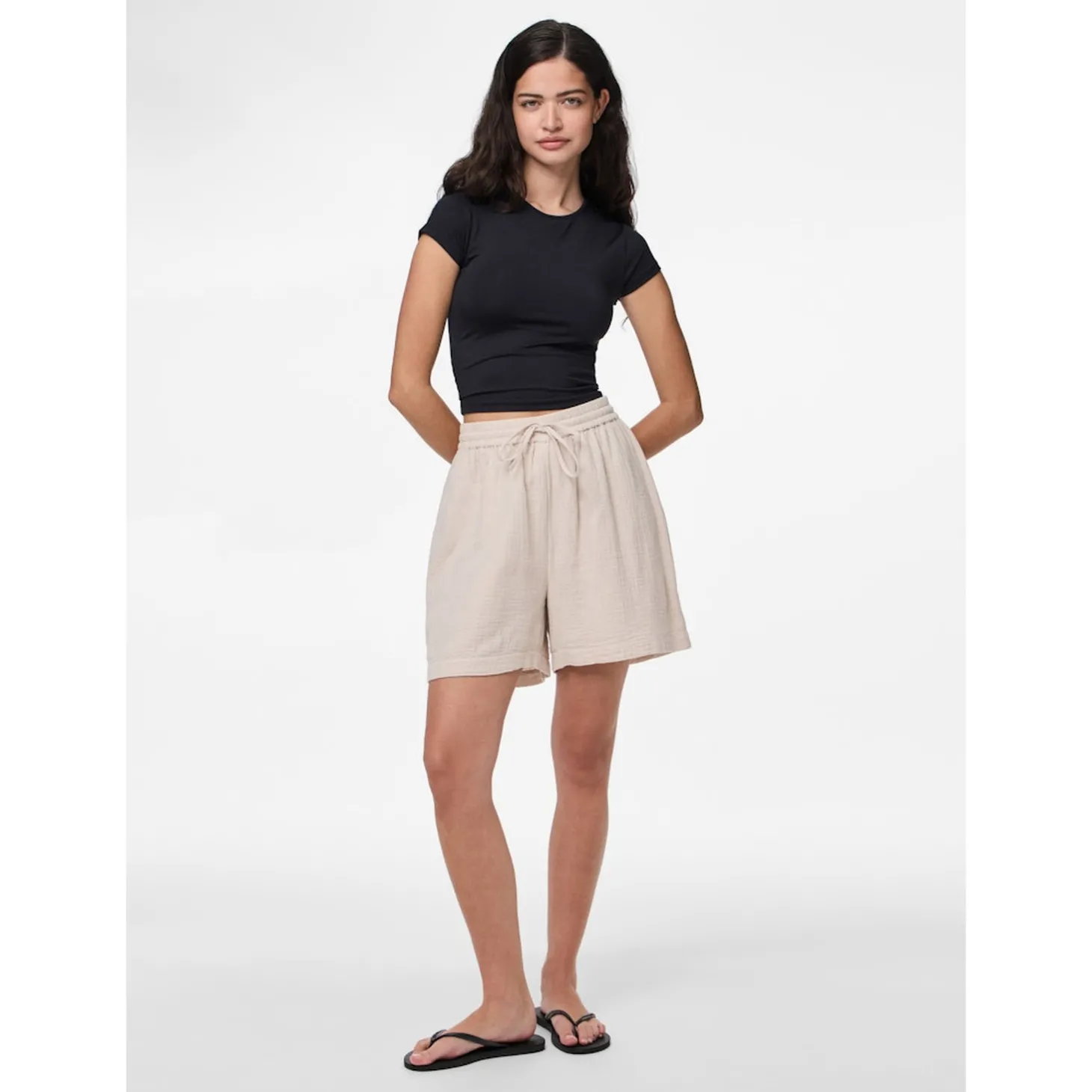 PCSASTINA HW SHORTS WVN BC