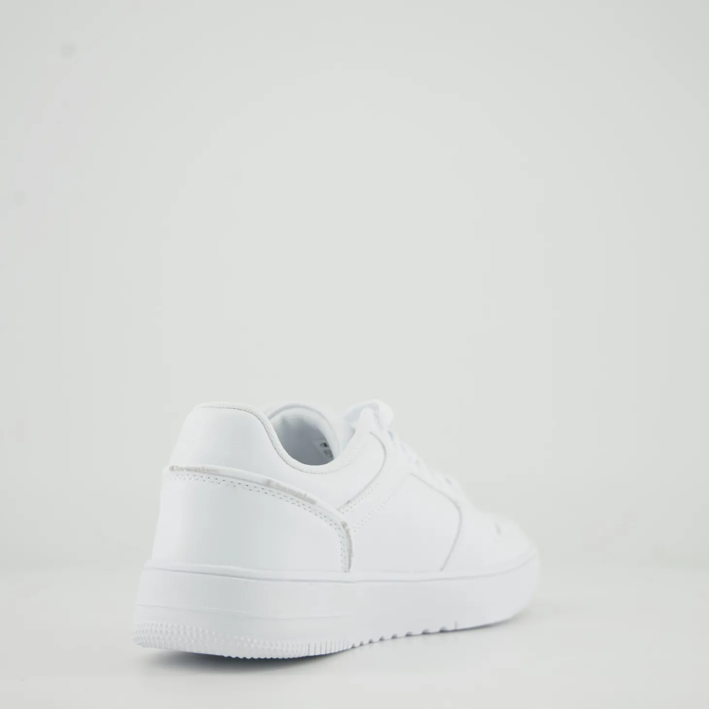 Rebound 2.0 low low cut shoe