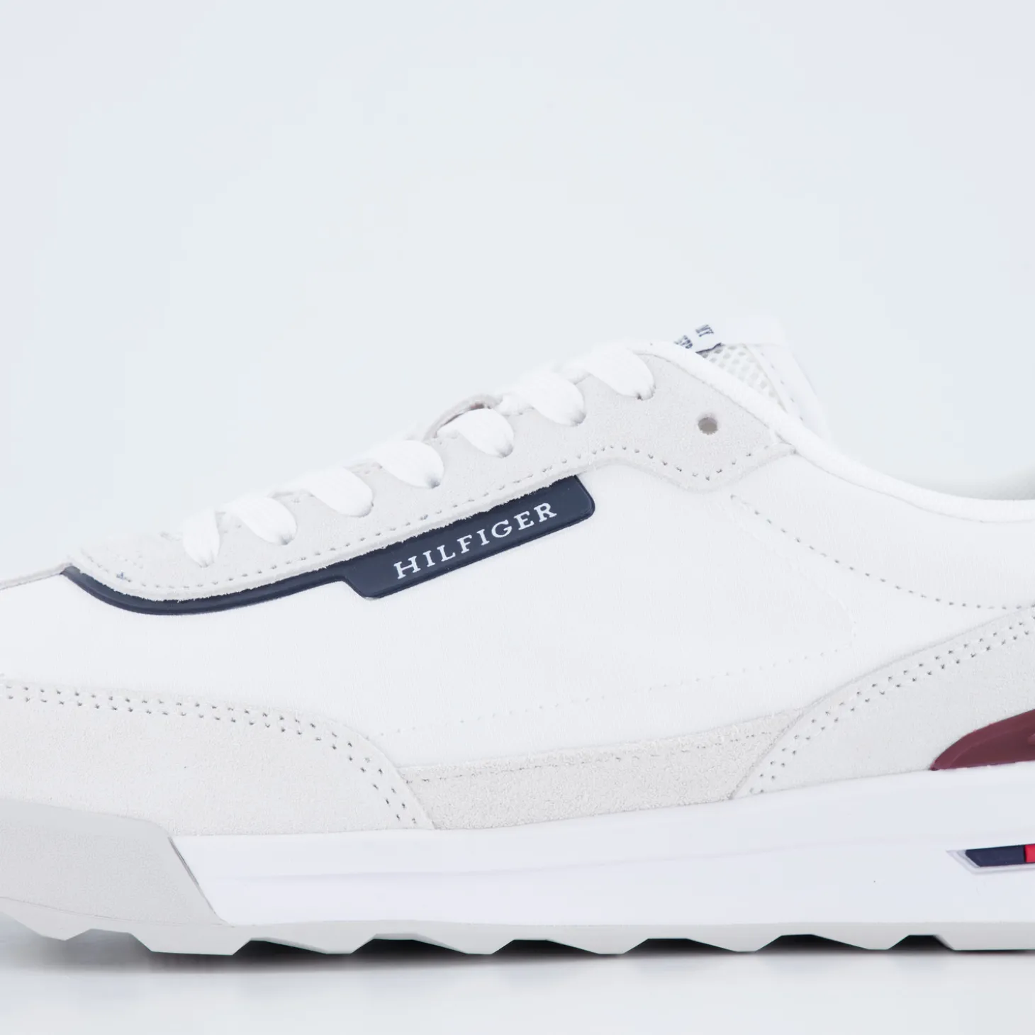 RETRO RUNNER SEASONAL