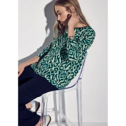 Roundneck blouse w gathered sl