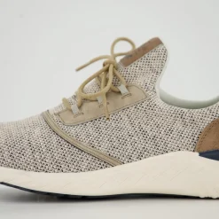 Schnuerhalbschuh