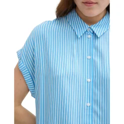 Shortsleeve shirt